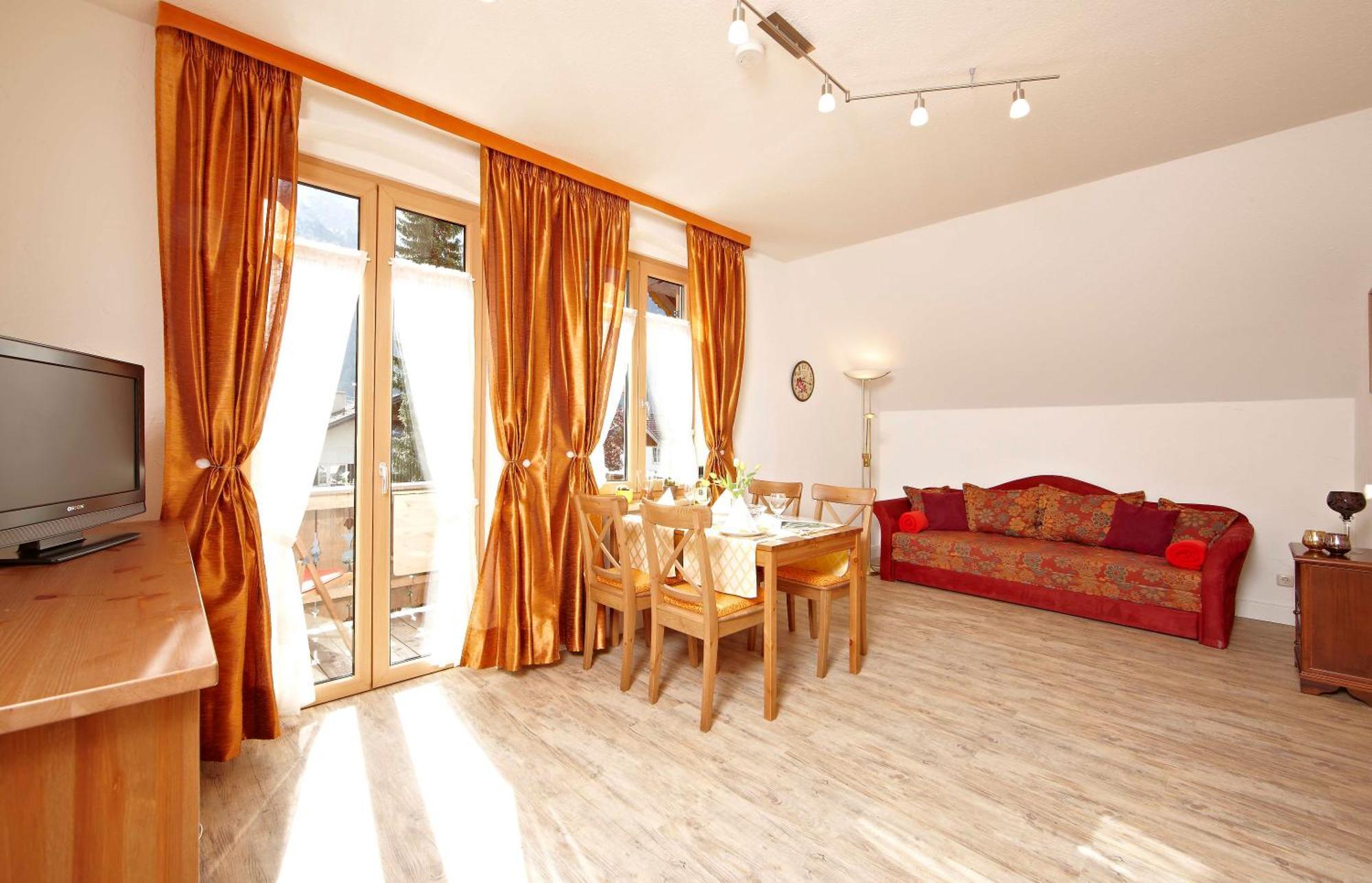 Haus Schweigart Aparthotel Mittenwald Esterno foto