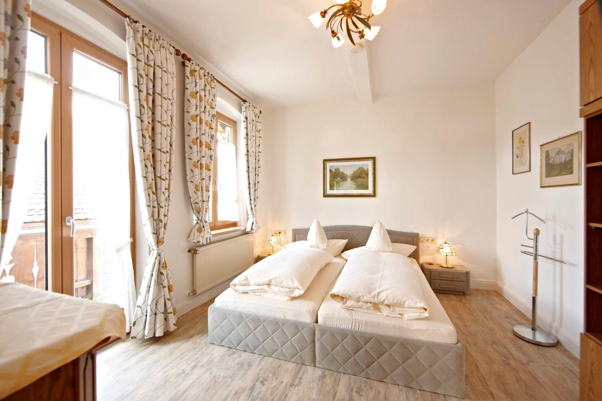 Haus Schweigart Aparthotel Mittenwald Esterno foto